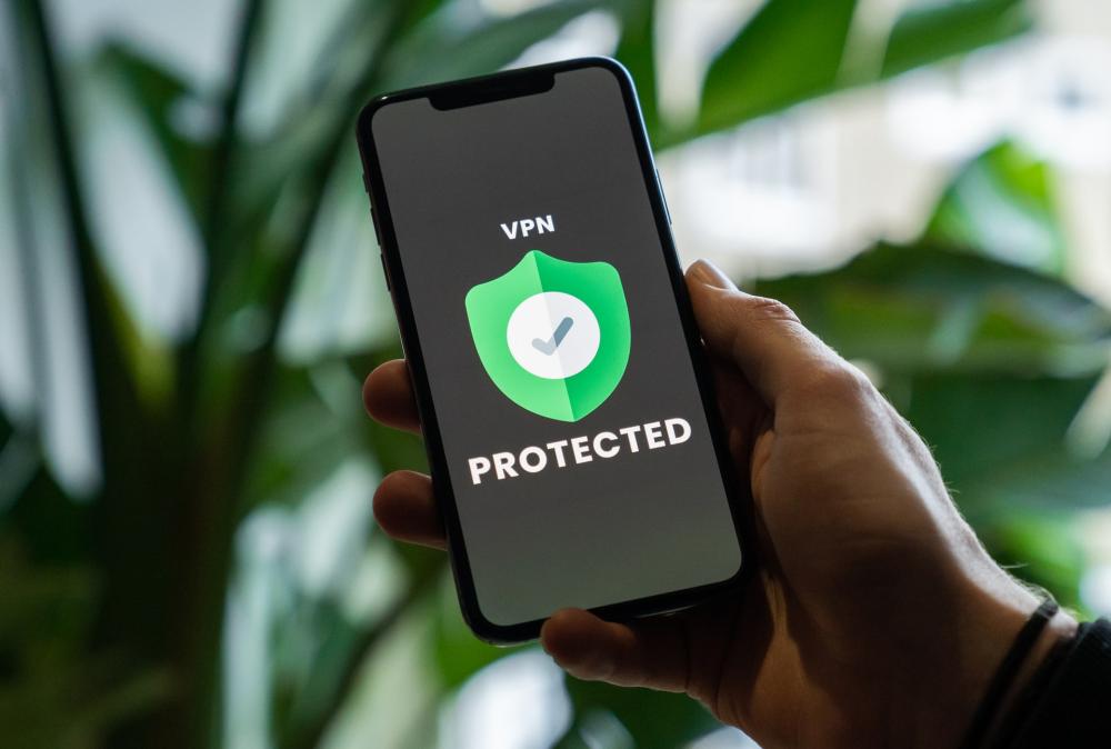 Telemóvel protegido por aplicação de segurança